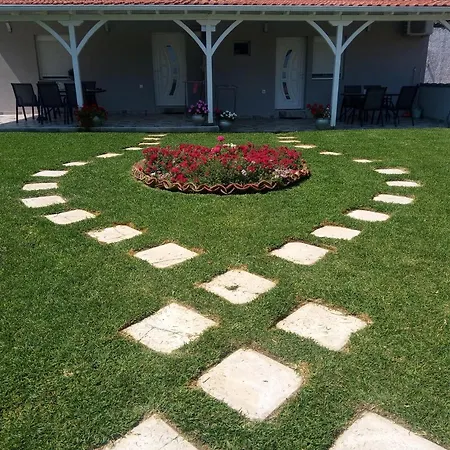 De Plata Casa de Férias Sárti